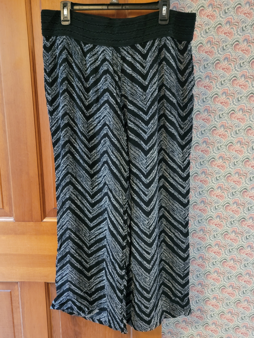 Cato Black & Gray Chevron Wide-Leg Knit Pants Palazzo 18/20W